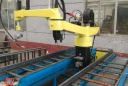 拱门焊接机器人怎么样用（钢拱架焊接机器人）