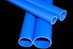  蓝色水管和白色水管哪个好焊接「蓝色水管和白色水管哪个好焊接一点」