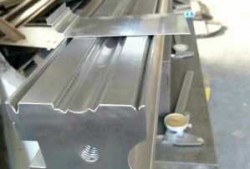 保定铝合金折弯焊接怎么样_铝合金折弯容易裂怎么办