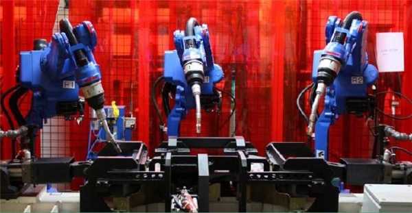 机器人焊接在哪个国家_机器人焊接在哪个国家发明的  第2张